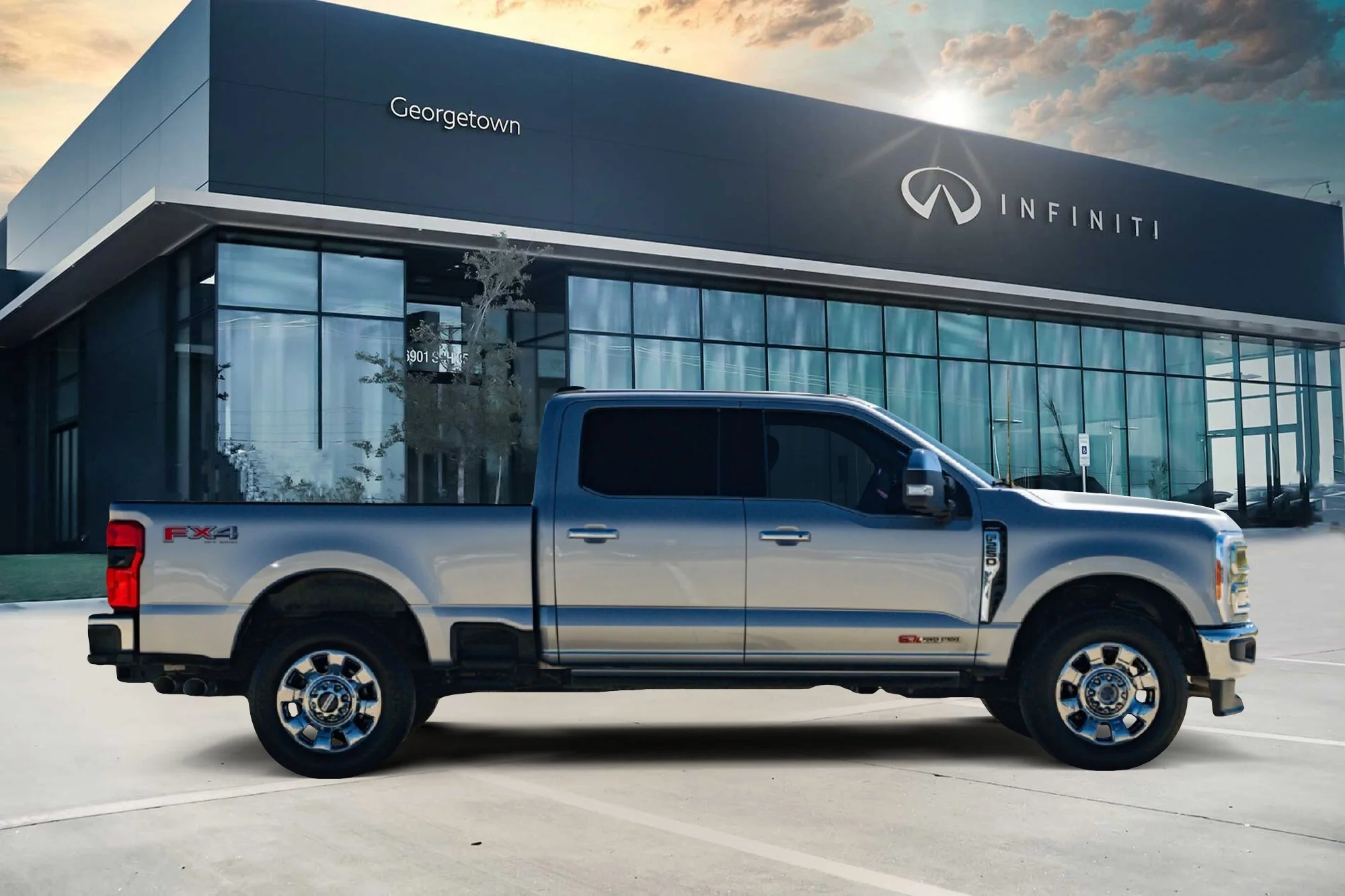 Used 2023 Silver Ford Lariat image 4