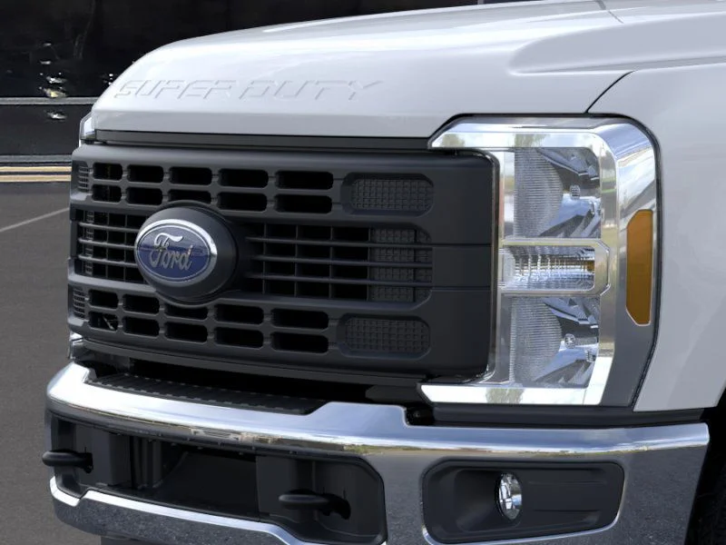 New 2025 Oxford White Ford F-250® XL image 17