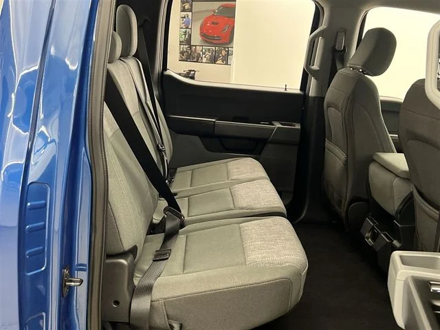 Used 2023 Blue Ford XLT image 17