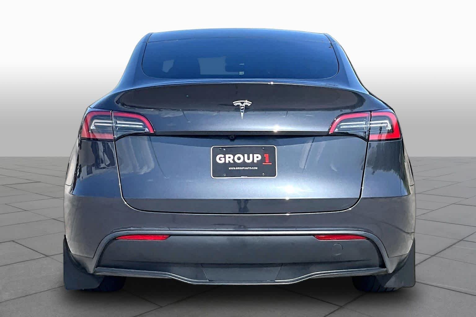 Used 2025 Stealth Grey Tesla Long Range image 4