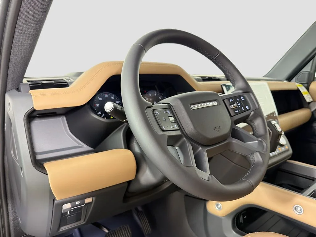 New 2026 Borasco Grey Land Rover X-Dynamic SE image 9