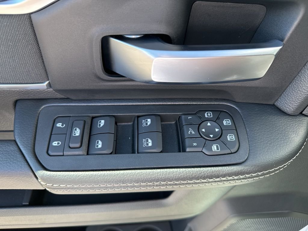 2025 RAM 2500 Big Horn - Photo 27