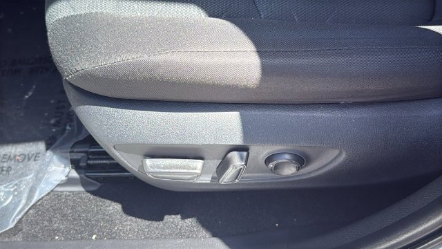 Used 2025 Ice Toyota XLE image 19
