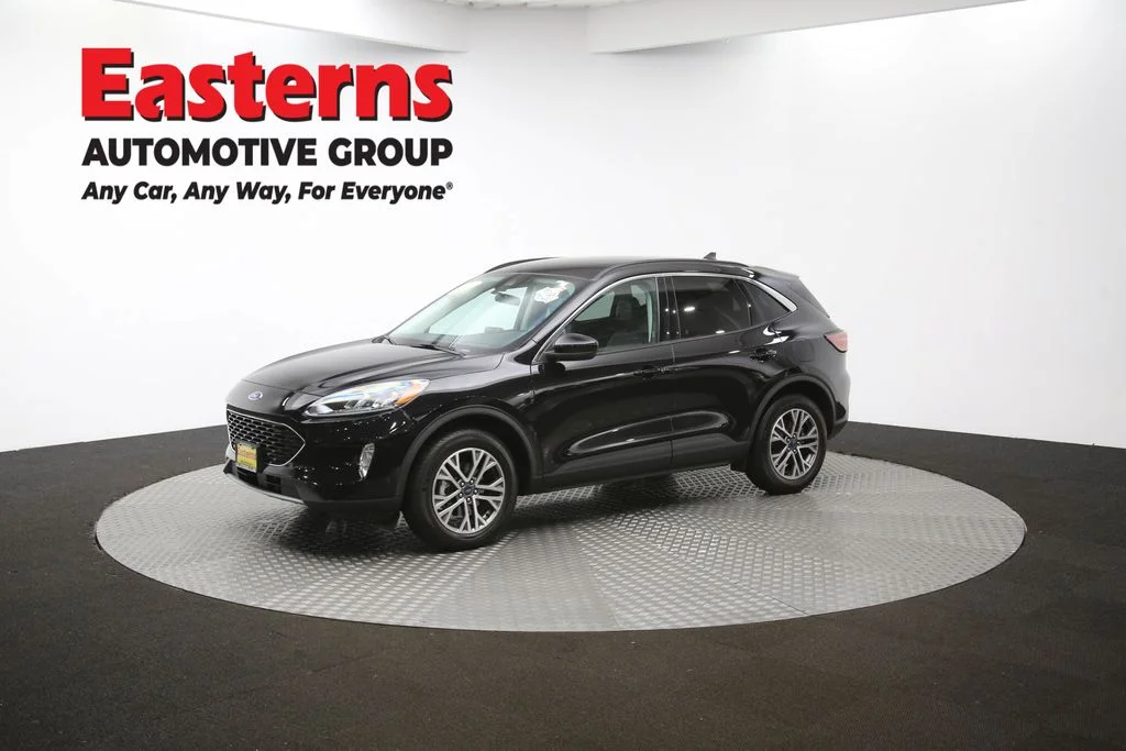 Used 2021 Black Ford SEL image 56