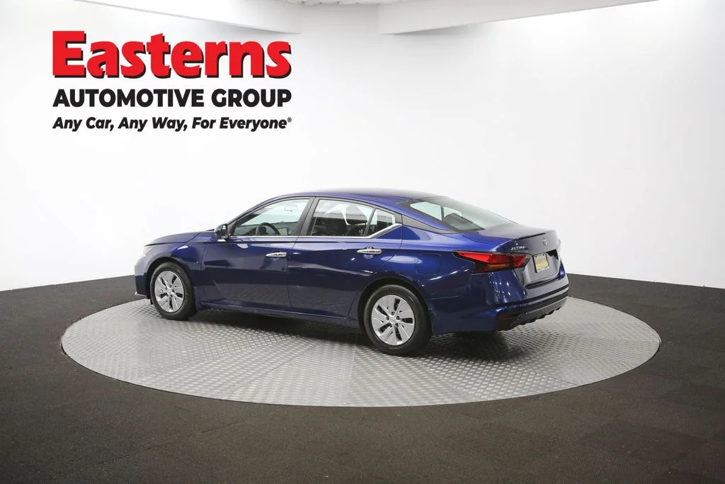Used 2023 Blue Nissan 2.5 S image 60