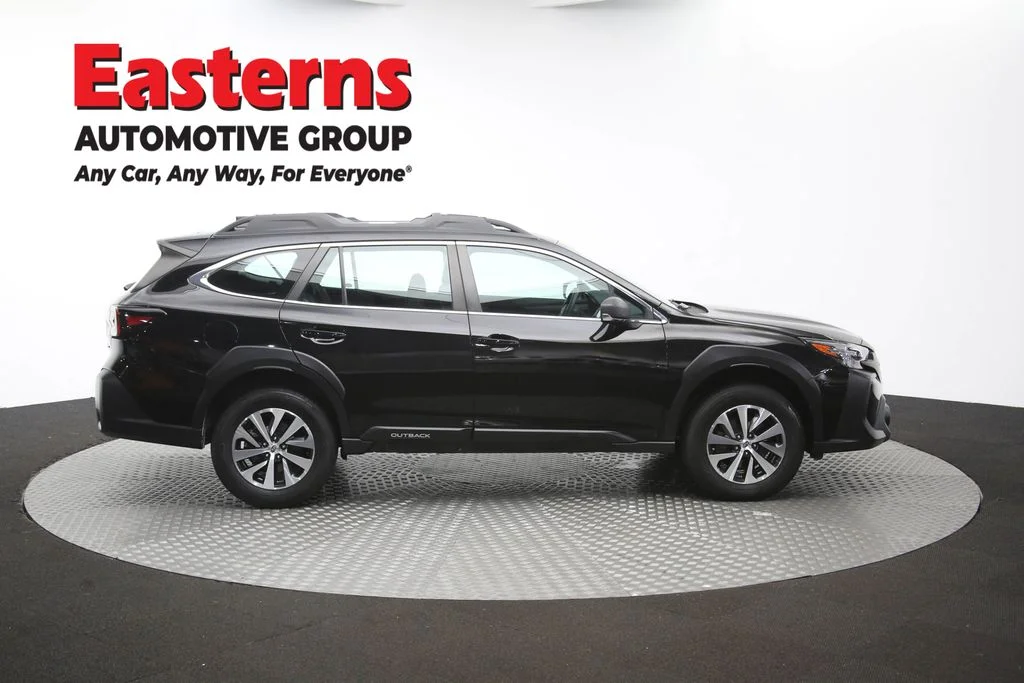 Used 2024 Black Subaru 2.5i image 44