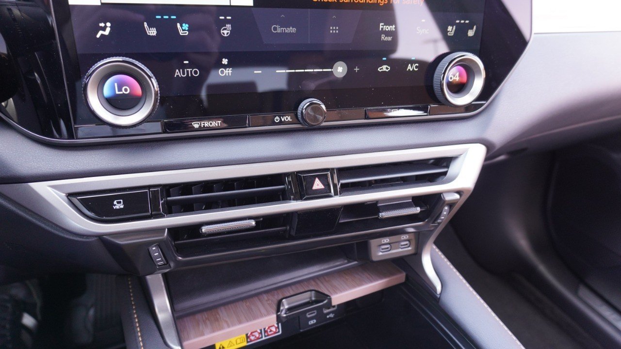 Certified Used 2025 CAVIAR Lexus RX 350 Premium image 18