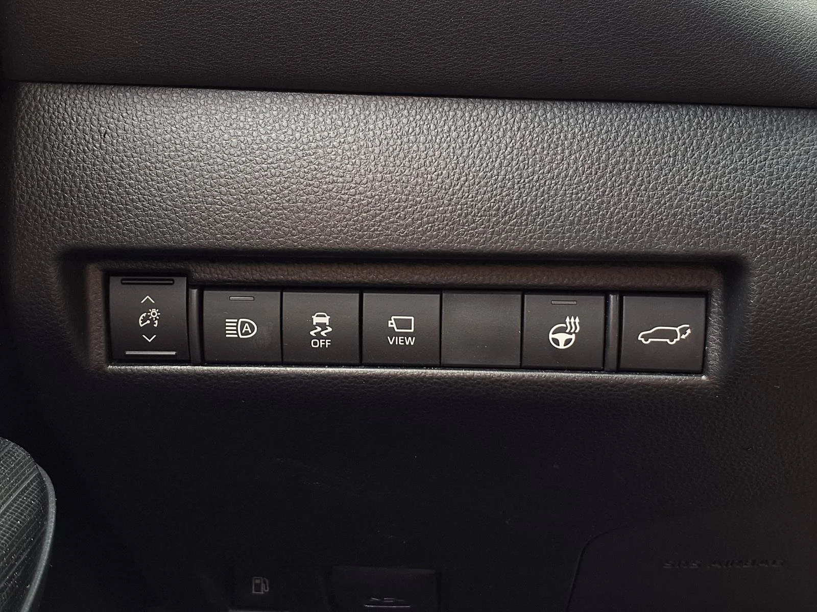 Used 2023 Pearl Toyota Limited image 16
