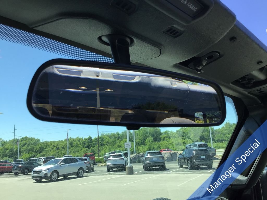 Used 2019 Gray Jeep Unlimited Sport image 29