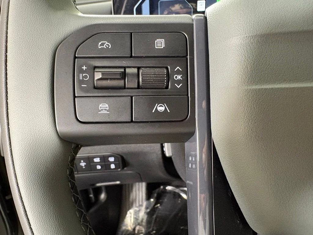 New 2027 Black Jade Green Kia X-Line SX Prestige image 24