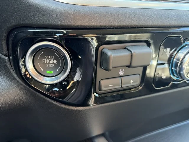 New 2026 Silver GMC Elevation image 23