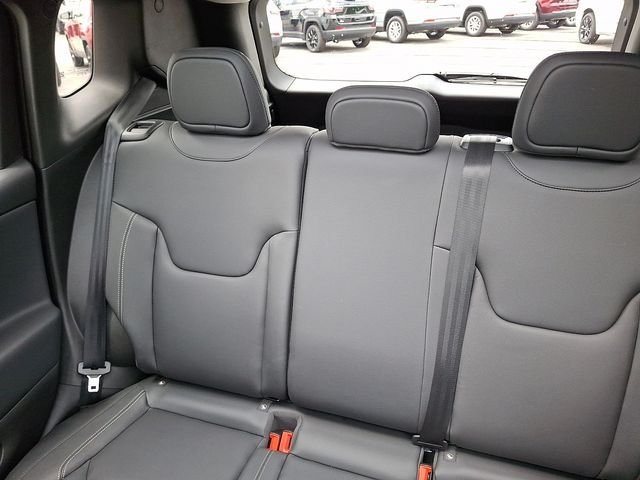 Used 2023 Black Jeep Limited image 18