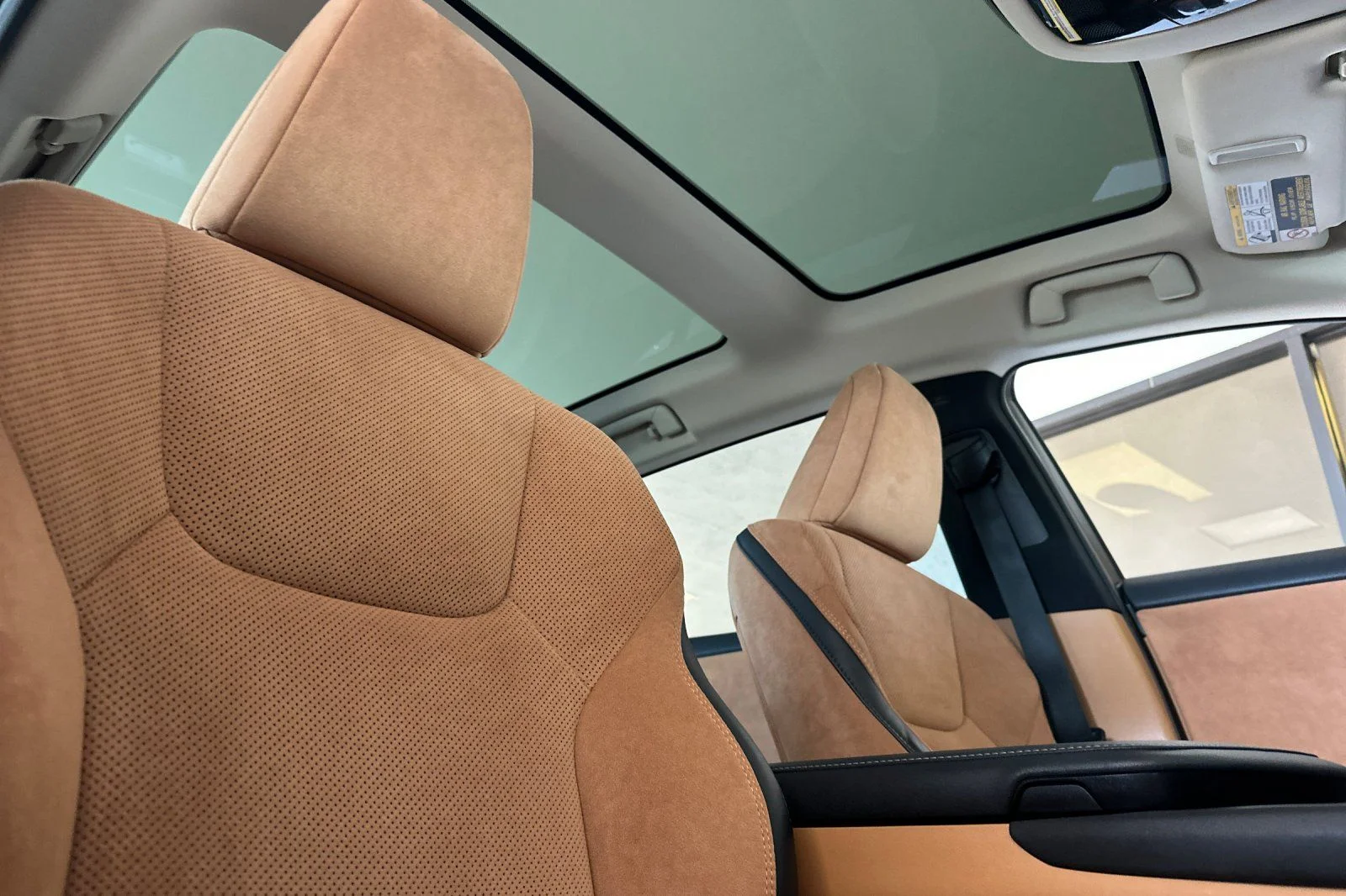 Certified Used 2023 EMINENT WHITE PEARL Lexus 450e Luxury image 14