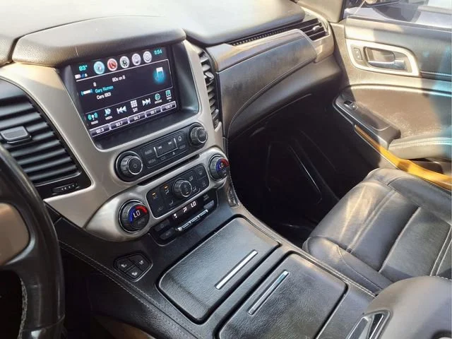 Used 2018 QUICKSILVER METALLIC GMC Denali image 5