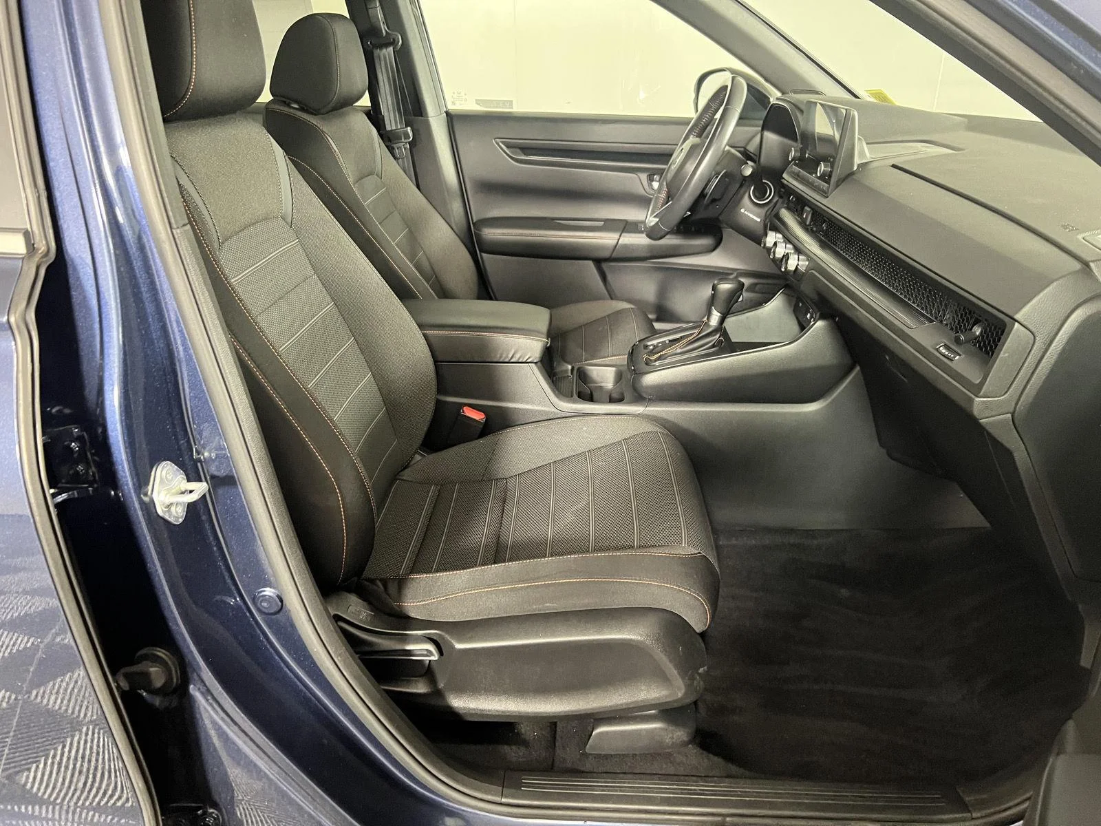Used 2023 Canyon River Blue Metallic Honda Sport image 15