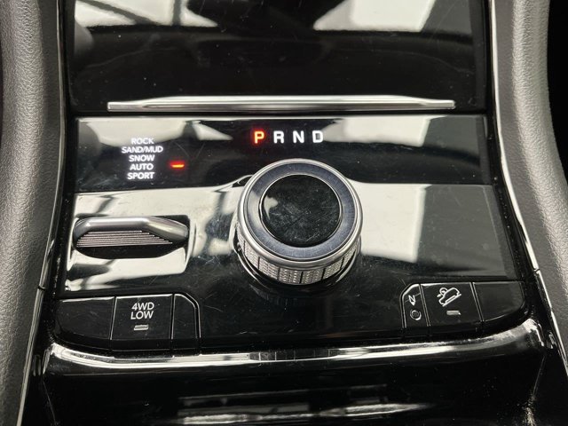 Used 2023 Diamond Black Crystal Pearlcoat Jeep 4X4 image 27