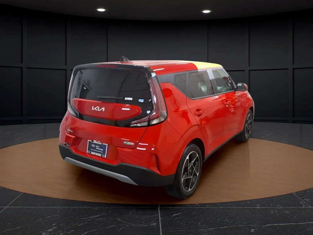 Used 2025 Red Kia EX image 6