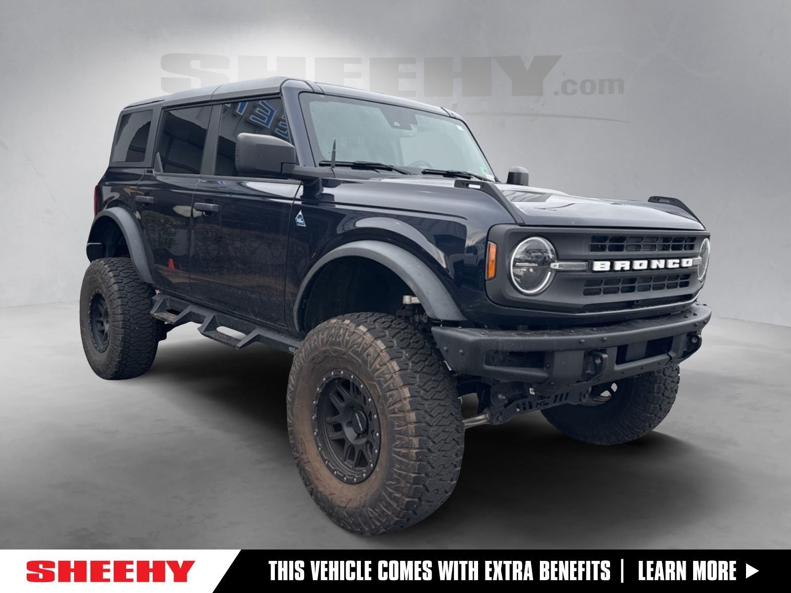 2021 Ford Bronco 4-Door Black Diamond