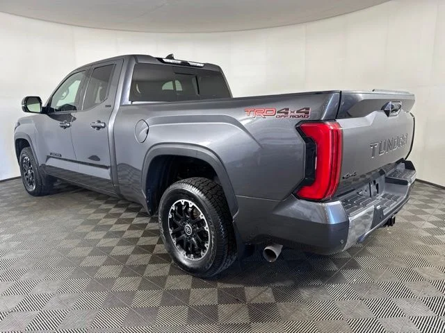 Used 2022 Gray Toyota SR5 image 6