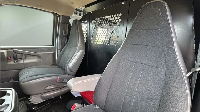 Used 2024 White Chevrolet Work Van image 20