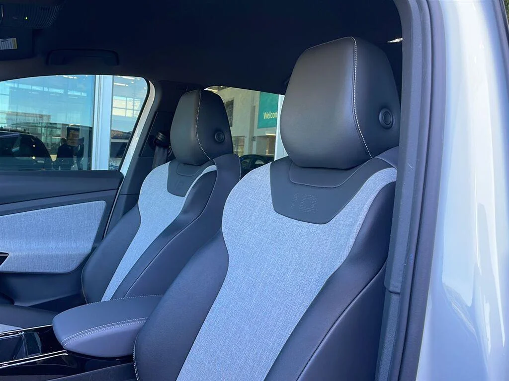 Certified Used 2023 Pure White Volkswagen Pro image 8