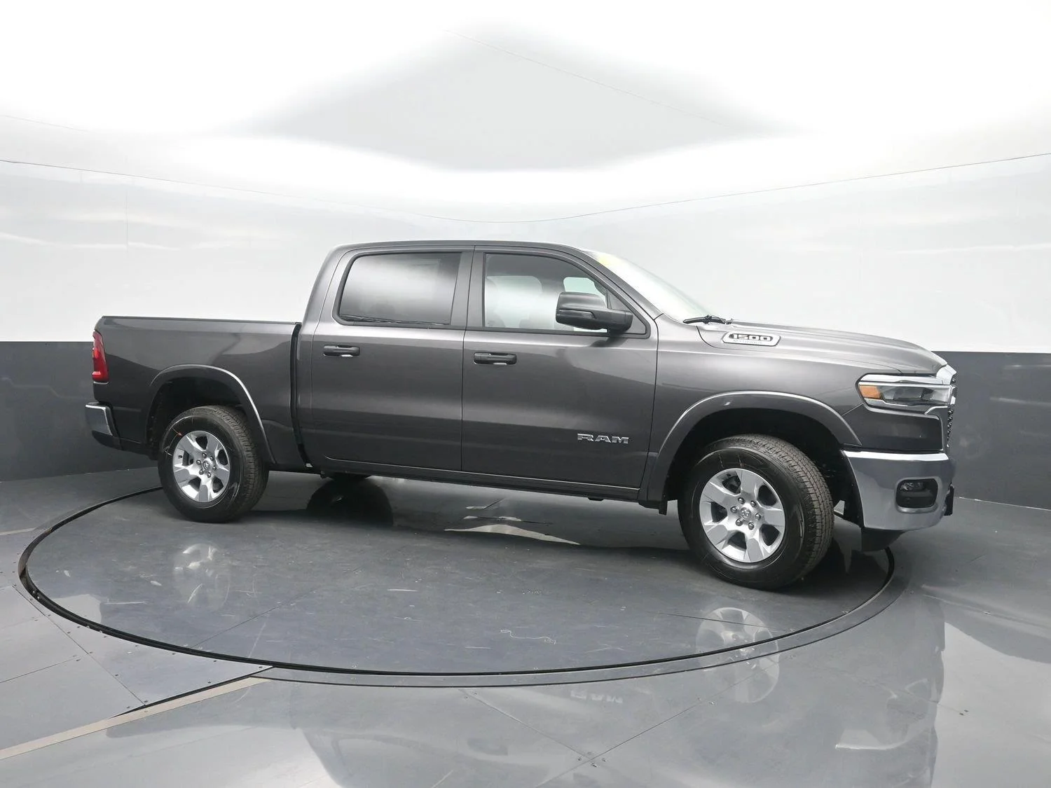 New 2027 Granite Crystal Metallic Clear-Coat Exterior Paint RAM Big Horn image 3