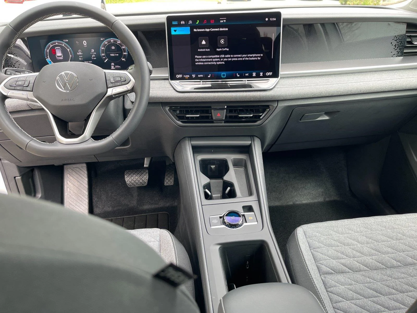 New 2026 pure white Volkswagen S image 35
