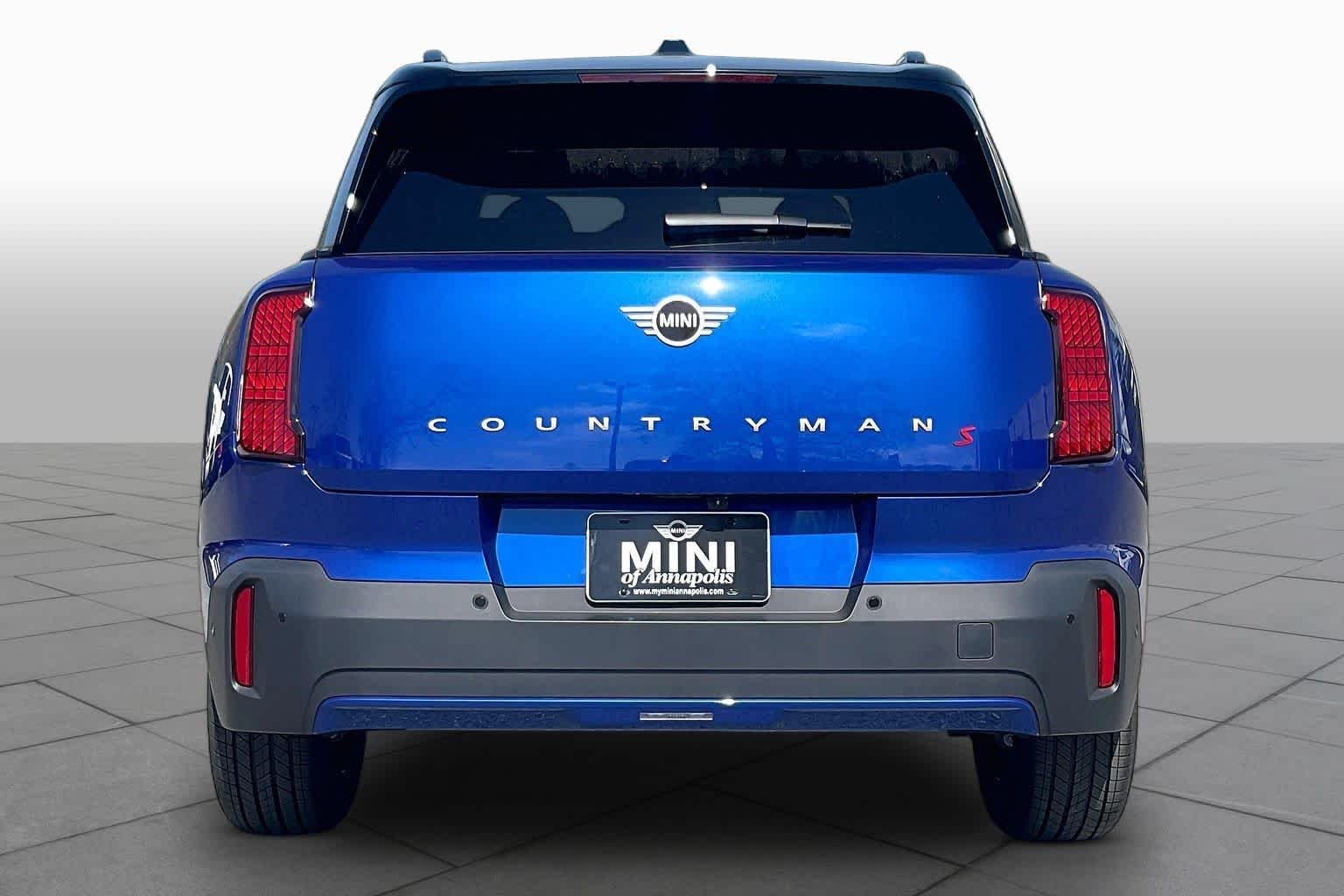 New 2026 Blazing Blue Metallic MINI Oxford Edition image 4