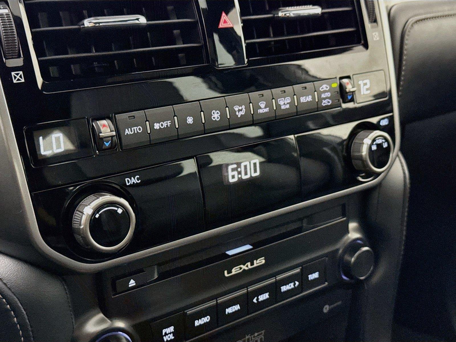 Used 2023 Eminent White Pearl Lexus GX 460 Premium image 27