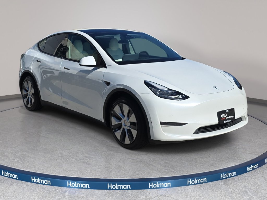 Used 2020 White Tesla Long Range image 4
