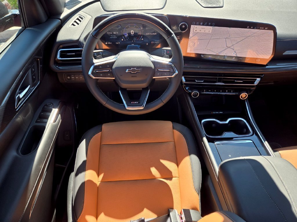 2027 Chevrolet Traverse Z71 - Photo 10