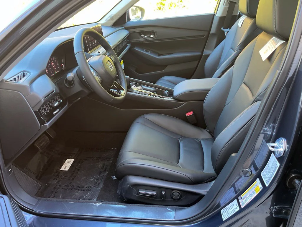 New 2026 Meteorite Gray Metallic Honda EX-L Hybrid image 11