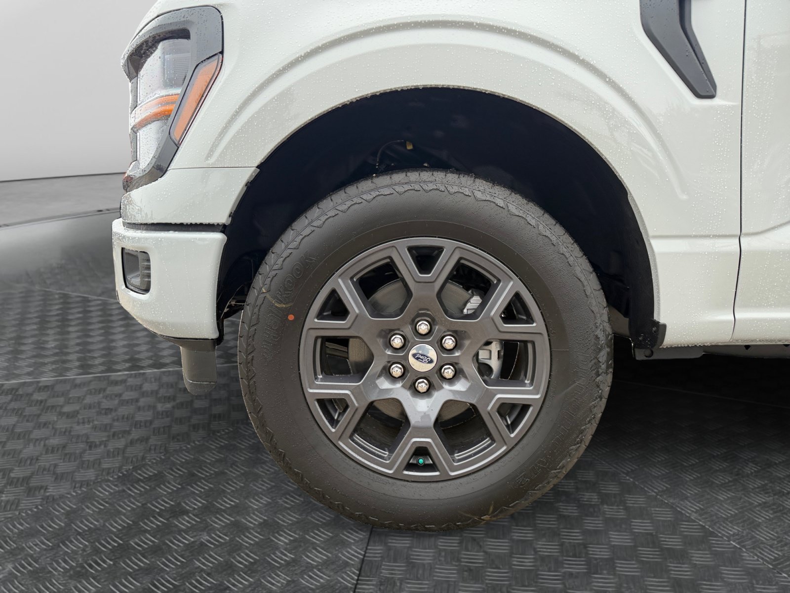 New 2026 Avalanche Ford STX image 9