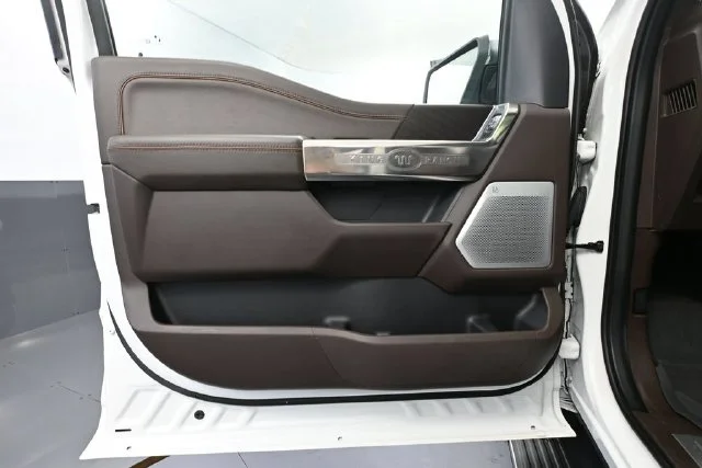 Used 2022 White Ford King Ranch image 14