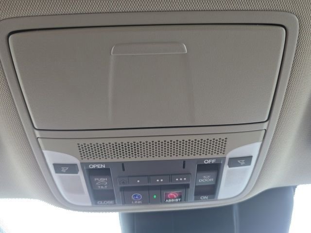 Used 2017 White Acura Advance Package image 20