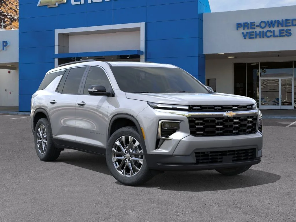 New 2026 Sterling Gray Metallic Chevrolet FWD LT image 7