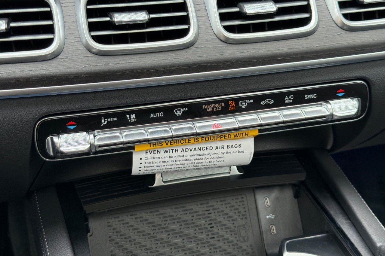 New 2026 Cirrus Silver Metallic Mercedes-Benz GLS 450 4MATIC® SUV image 21