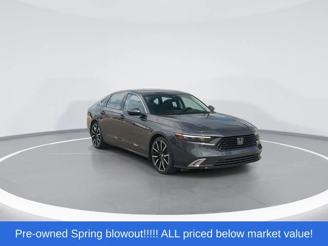 Used 2023 Gray Honda Touring image 2