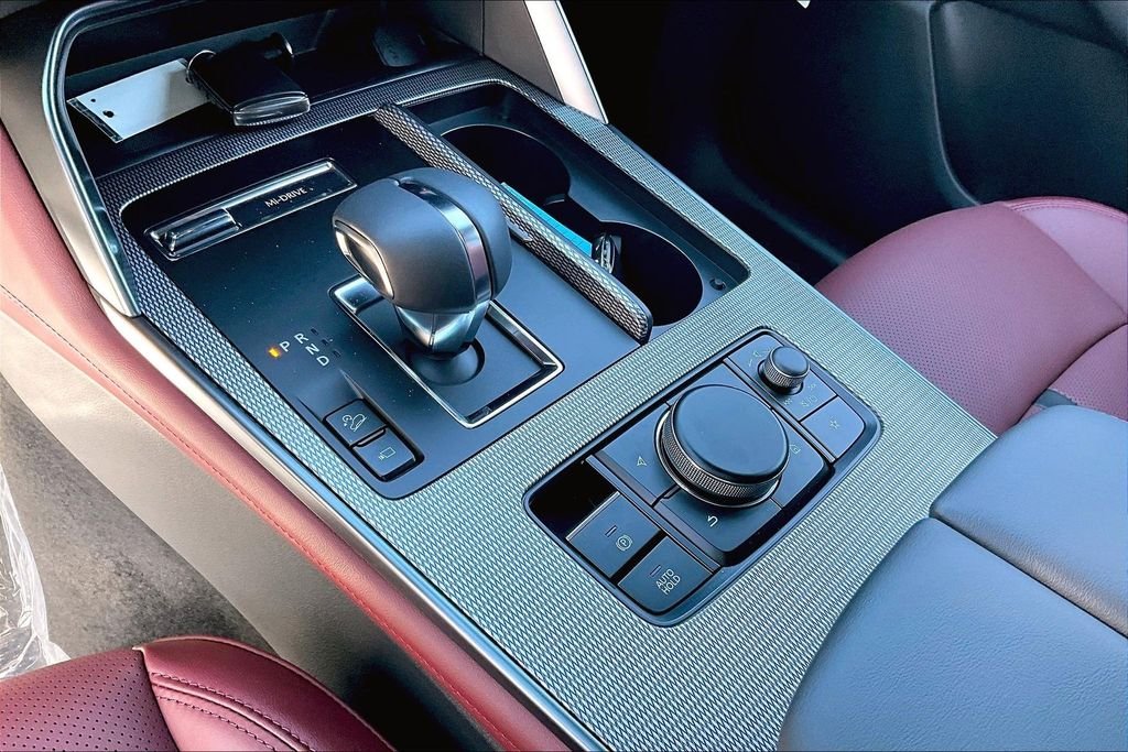 2026 Mazda CX-70 Premium Package - Photo 8