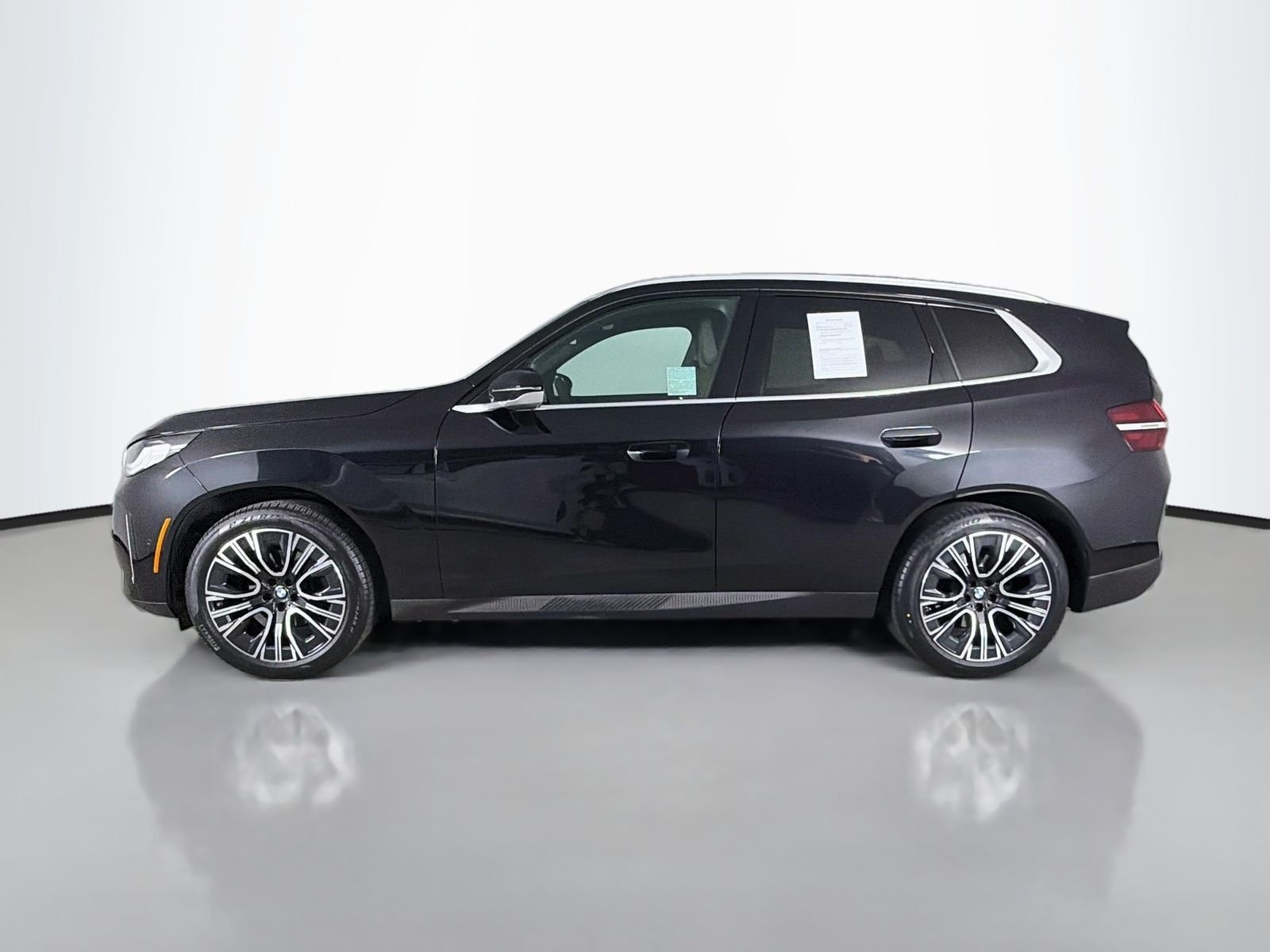 Certified Used 2025 Black Sapphire Metallic BMW 30 xDrive image 4