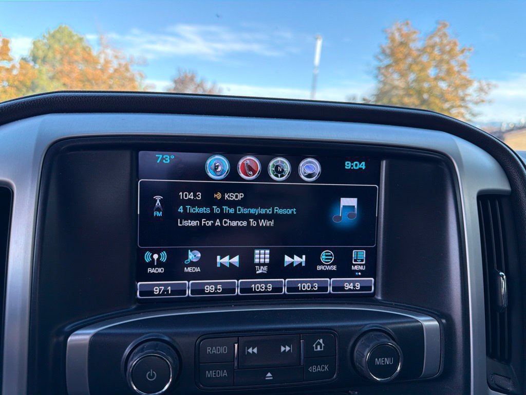 Used 2017 Dark Slate Metallic GMC SLT image 29