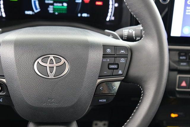 Certified Used 2025 PRECIOUS METAL Toyota  image 36