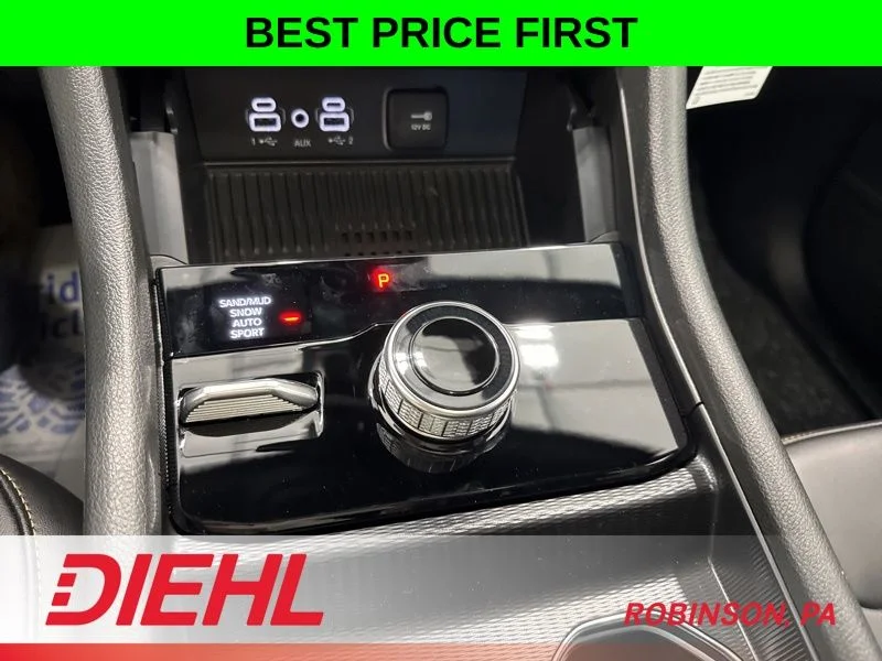 New 2026 Bright White Clear-Coat Exterior Paint Jeep Limited image 33