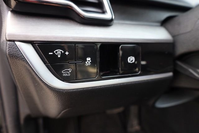 Used 2024 Green Kia X-Line image 20