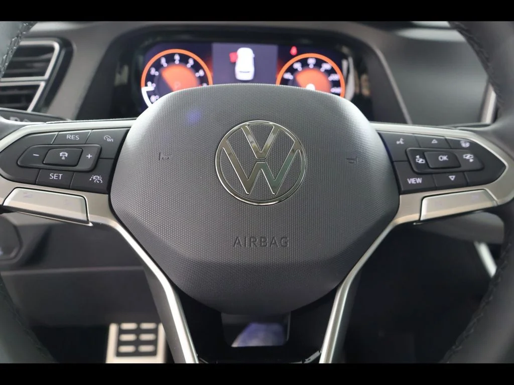 New 2026 Black Volkswagen 2.0T Peak Edition image 22