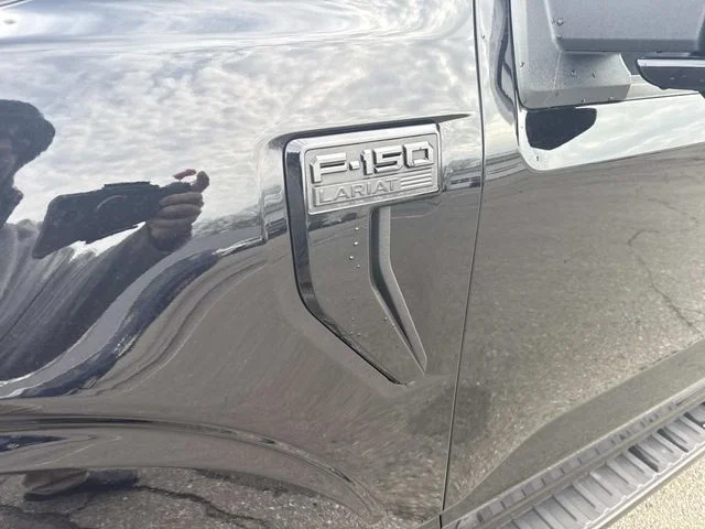 Used 2025 Black Ford Lariat image 12