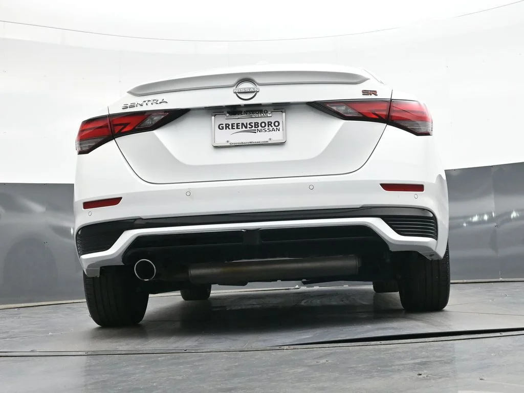 Used 2025 White Nissan SR image 42