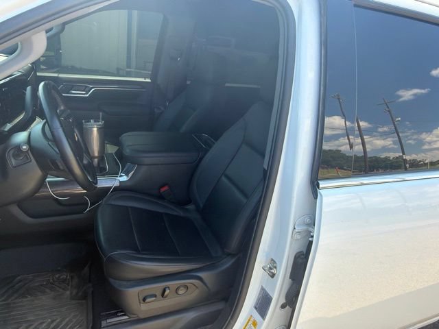 Used 2025 Summit White Chevrolet LTZ image 9