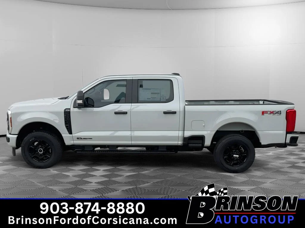 New 2026 Avalanche Ford XL image 3