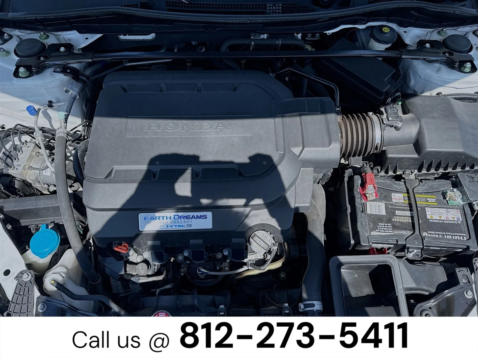 Used 2017 White Honda Touring image 31
